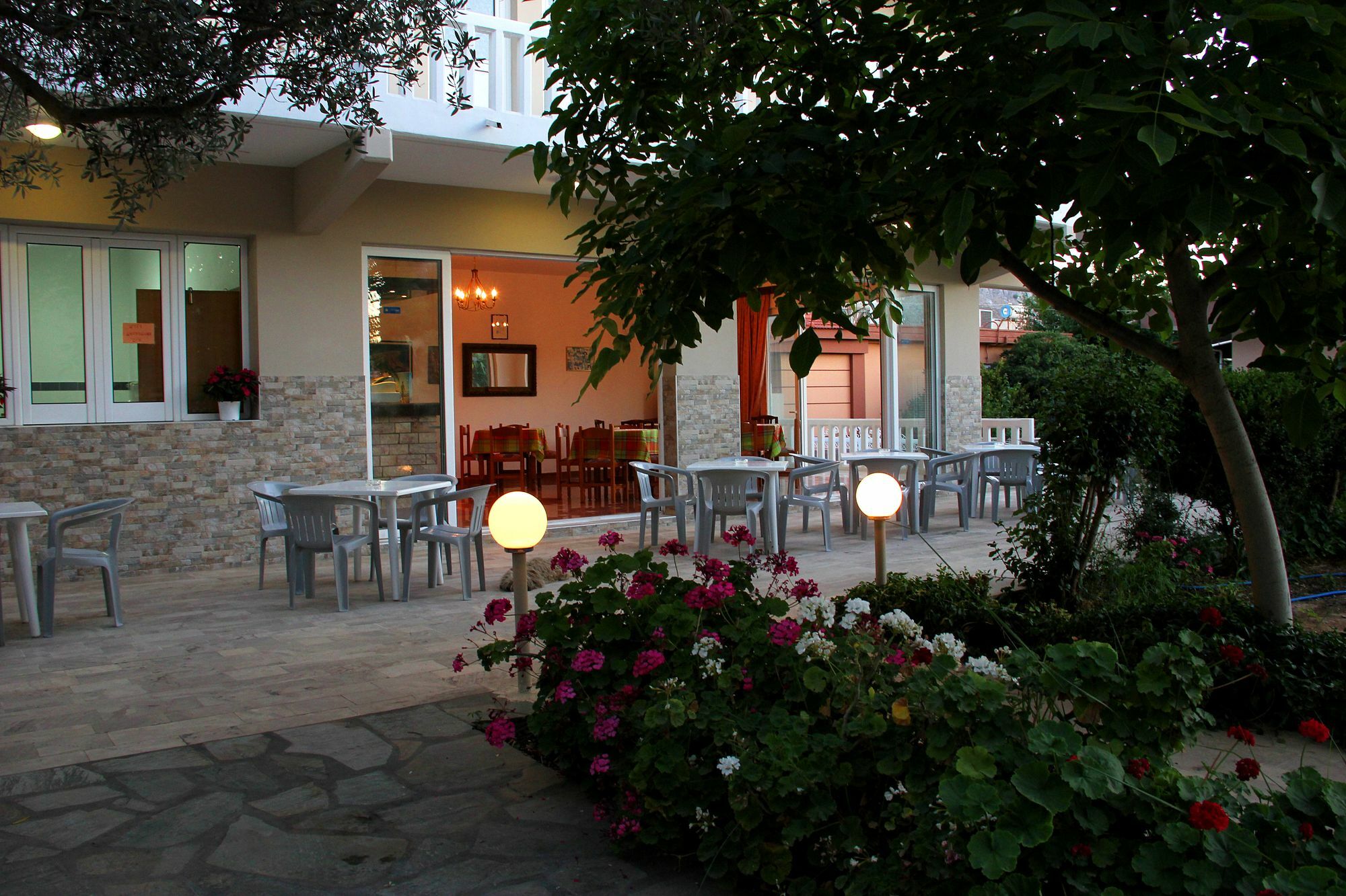 Hotel Ikaros Архангелос Экстерьер фото